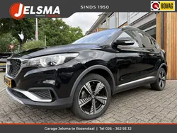 Zwart, metallic lak Gebruikt 2019 MG ZS Luxury Sedan | € 12.900 (Eerlijke prijs)