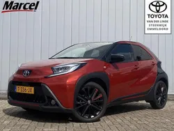 Rood Gebruikt 2023 Toyota Aygo Premium Hatchback | € 20.900 (Iets duurder)
