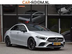 Grijs Gebruikt 2019 Mercedes A250 AMG Sedan | € 32.950 (Eerlijke prijs)