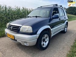Blauw Gebruikt 2004 Suzuki Grand Vitara SUV | € 3.500 (Eerlijke prijs)
