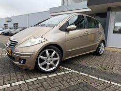 Beige Gebruikt 2004 Mercedes A170 Avantgarde MPV | € 2.450 (Eerlijke prijs)