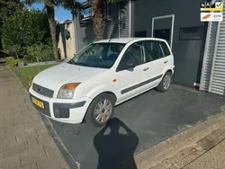 Wit Gebruikt 2008 Ford Fusion Trend MPV | € 949