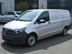 Zilver Gebruikt 2021 Mercedes Vito MPV | € 23.950 (Eerlijke prijs)