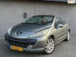 Grijs Gebruikt 2007 Peugeot 207 CC Cabriolet | € 1.390 (Super prijs)