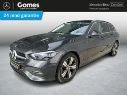 Grijs, metallic lak Gebruikt 2024 Mercedes C180 Stationwagen | € 44.950 (Eerlijke prijs)
