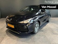 Zwart Gebruikt 2024 MG MG3 Hatchback | € 18.995 (Eerlijke prijs)