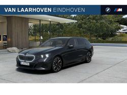 Grijs Nieuw 2025 BMW 530e M Sport Stationwagen | € 99.838