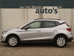 Grijs Gebruikt 2024 Seat Arona Style SUV | € 21.900 (Eerlijke prijs)