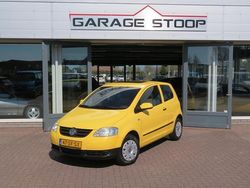 Geel Gebruikt 2006 VW Fox Trendline Hatchback | € 2.950