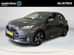 Grijs Gebruikt 2024 Toyota Yaris Hybrid Edition Hatchback | € 25.945 (Eerlijke prijs)