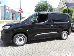 Zwart Nieuw 2024 Toyota Proace City Van | € 22.950 (Super prijs)