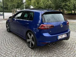 Blauw Gebruikt 2015 VW Golf VII R | € 18.500