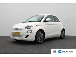 Wit Nieuw 2024 Fiat 500e Hatchback | € 24.895 (Super prijs)