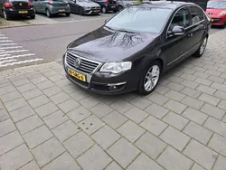 Gebruikt 2010 VW Passat Highline Sedan | € 6.000 (Eerlijke prijs)