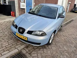 Blauw Gebruikt 2004 Seat Ibiza Hatchback | € 1.399 (Eerlijke prijs)