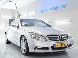 Grijs Gebruikt 2009 Mercedes E500 Elegance Sedan | € 39.950