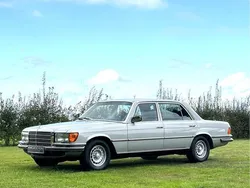 Zilver Gebruikt 1976 Mercedes S450 Sedan | € 78.950