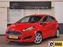 Rood Gebruikt 2014 Ford Fiesta Hatchback | € 7.495 (Eerlijke prijs)