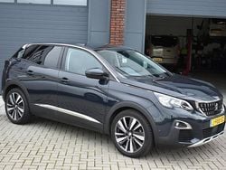 Grijs Gebruikt 2020 Peugeot 3008 Premium SUV | € 17.950 (Goede deal)