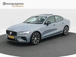 Grijs, metallic lak Gebruikt 2024 Volvo S60 Ultimate Sedan | € 42.850 (Eerlijke prijs)