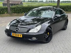 Zwart Gebruikt 2007 Mercedes CLS350 Prestige Sedan | € 11.500 (Iets duurder)