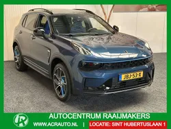Blauw, metallic lak Gebruikt 2023 Lynk & Co 01 SUV | € 26.440 (Goede deal)
