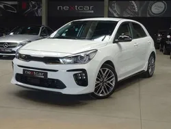 Wit Gebruikt 2023 Kia Rio GT-Line Sedan | € 17.690 (Eerlijke prijs)