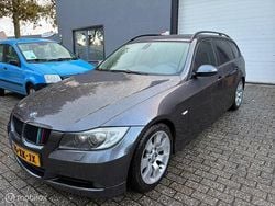 Grijs Gebruikt 2007 BMW 318 Executive Stationwagen | € 2.499 (Eerlijke prijs)