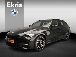 Zwart Gebruikt 2021 BMW 318 Executive Stationwagen | € 34.900 (Eerlijke prijs)