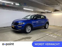 Blauw, metallic lak Gebruikt 2021 VW T-Roc Business SUV | € 22.949 (Eerlijke prijs)