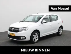 Wit Gebruikt 2018 Dacia Sandero Hatchback | € 9.740 (Eerlijke prijs)
