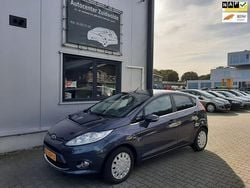 Grijs Gebruikt 2012 Ford Fiesta Titanium Hatchback | € 3.949 (Goede deal)