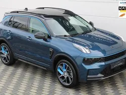 Blauw, metallic lak Gebruikt 2022 Lynk & Co 01 SUV | € 23.945 (Eerlijke prijs)