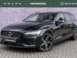 Zwart Gebruikt 2022 Volvo V60 Plus Stationwagen | € 38.399 (Eerlijke prijs)