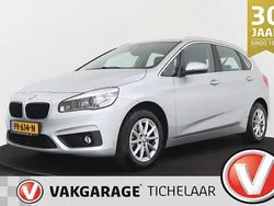 Grijs Gebruikt 2017 BMW 218 Executive Stationwagen | € 16.899 (Eerlijke prijs)