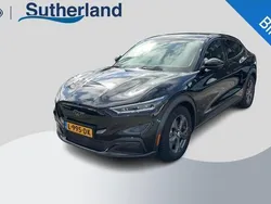 Zwart Gebruikt 2021 Ford Mustang Mach-E SUV | € 25.900 (Eerlijke prijs)