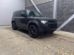 Zwart Nieuw 2025 Land Rover Defender Black Edition | € 105.700 (Eerlijke prijs)