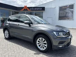 Grijs Gebruikt 2017 VW Tiguan Trendline SUV | € 18.940 (Eerlijke prijs)