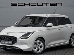Wit Gebruikt 2025 Suzuki Swift Style Hatchback | € 23.400 (Eerlijke prijs)