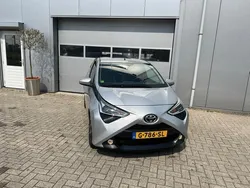 Grijs Gebruikt 2019 Toyota Aygo Hatchback | € 10.850 (Eerlijke prijs)
