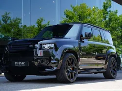 Zwart Nieuw 2025 Land Rover Defender HSE SUV | € 139.888