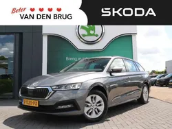 Grijs Gebruikt 2024 Skoda Octavia Business Line Stationwagen | € 24.900 (Goede deal)