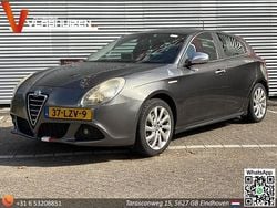 Grijs Gebruikt 2010 Alfa Romeo Giulietta Distinctive Hatchback | € 2.750 (Goede deal)