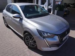 Grijs, metallic lak Gebruikt 2021 Peugeot 208 Active Hatchback | € 13.945 (Goede deal)