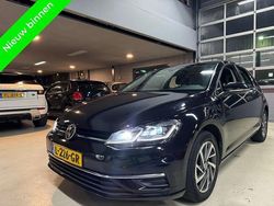 Zwart Gebruikt 2018 VW Golf VII Hatchback | € 9.999 (Eerlijke prijs)