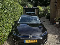 Zwart Gebruikt 2019 VW e-Golf Hatchback | € 13.995 (Eerlijke prijs)