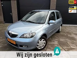 Blauw Gebruikt 2004 Mazda 2 Exclusive MPV | € 2.295 (Eerlijke prijs)