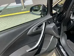 Gebruikt 2011 Opel Astra Sport Sedan | € 3.500 (Eerlijke prijs)