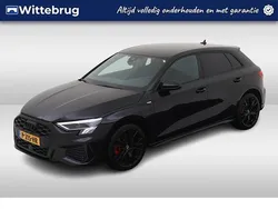 Zwart, metallic lak Gebruikt 2022 Audi A3 Sportback Competition Hatchback | € 33.950 (Eerlijke prijs)