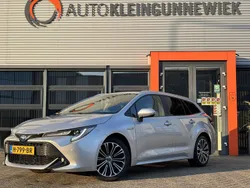 Grijs Gebruikt 2020 Toyota Corolla Style Stationwagen | € 20.850 (Eerlijke prijs)